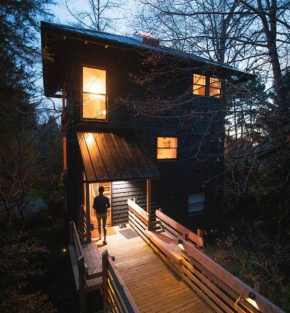 Oregon Coast Modern at Neahkahnie Beach